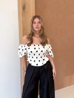 Abby polkadots top wit