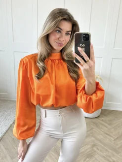 Blouse satin Nora oranje