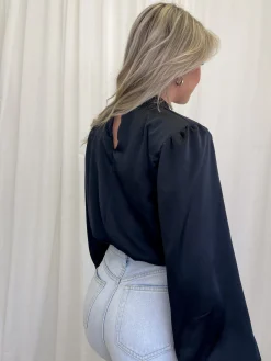 Blouse satin Nora zwart