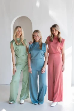 Jumpsuit satin Lily roze
