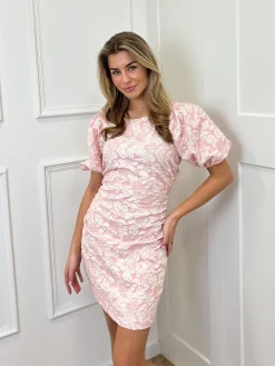 Jurk Carmen roze