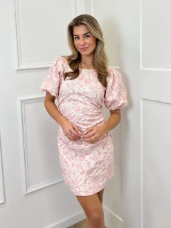Jurk Carmen roze