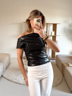 Leren top off shoulder Valerie zwart
