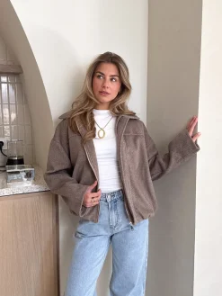 Madelief jas taupe