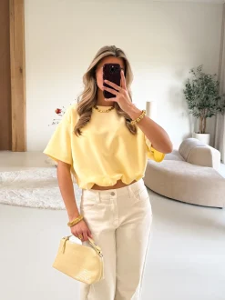 Mia tshirt butter yellow