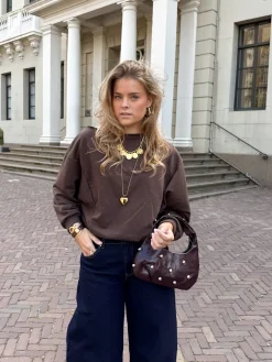 Sweater Aya Bruin
