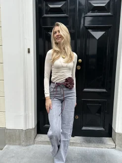 Taille knoopriem bloem bordeaux