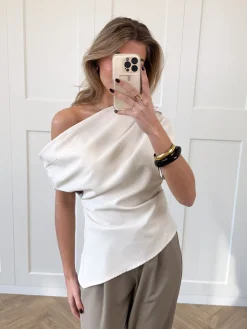 Top off shoulder Candice creme
