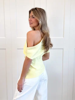 Top off shoulder Candice geel