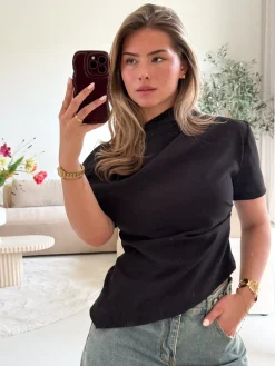 Top off shoulder Candice zwart