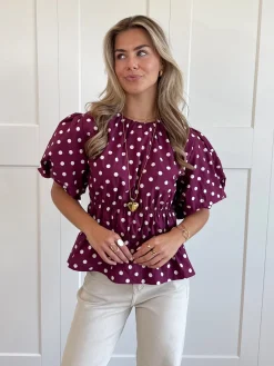 Top polkadots fuchsia