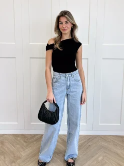 Top Yael zwart